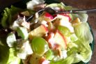 Салат с куриной грудкой простой