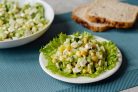 Салат с кукурузой и сельдереем