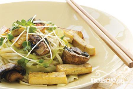 Рецепт Лапша с тофу и грибами