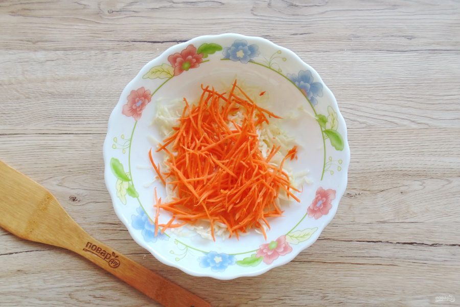 Салат "Метелка" со свеклой и морковью