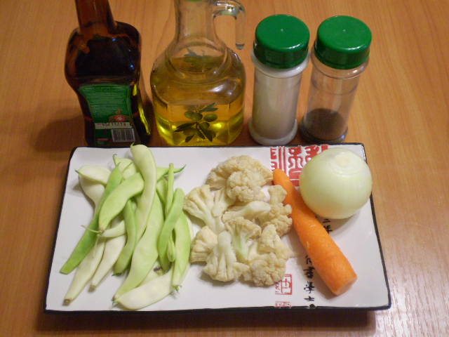 Рецепт Салат из цветной капусты с зеленой фасолью