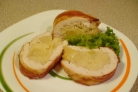 Мясной рулет с грушей