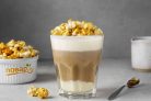 Карамельный латте с попкорном