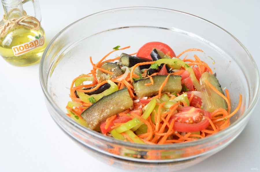 Салат с баклажанами и морковью по-корейски