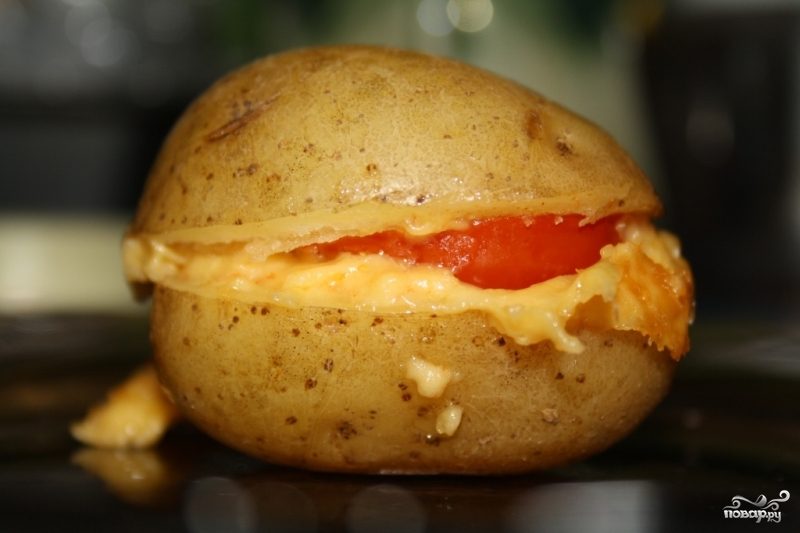 Рецепт Картофель с сыром и помидорами