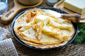 Блины на сливочном масле