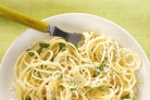 Спагетти с чесноком и чили