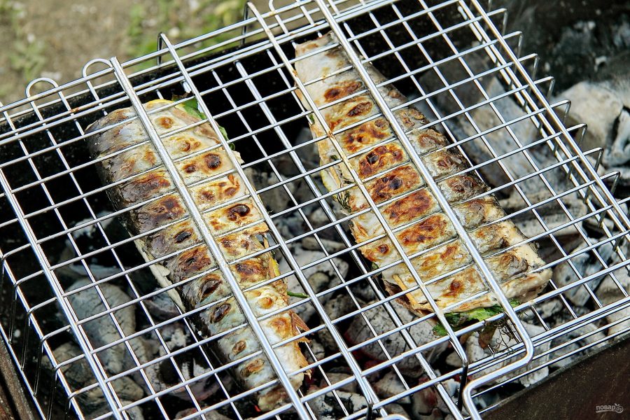 Пеленгас на мангале на решетке рецепт с фото