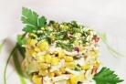 Салат с крабовыми палочками и рисом