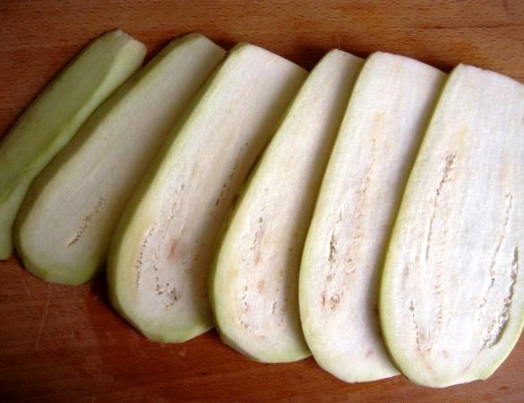 Рецепт Рулеты из баклажанов с помидорами