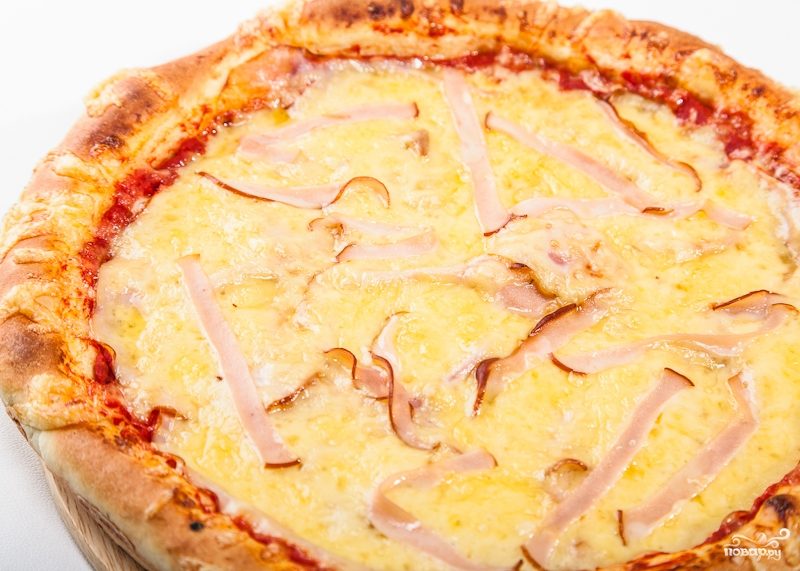 Рецепт Пицца с сыром и беконом