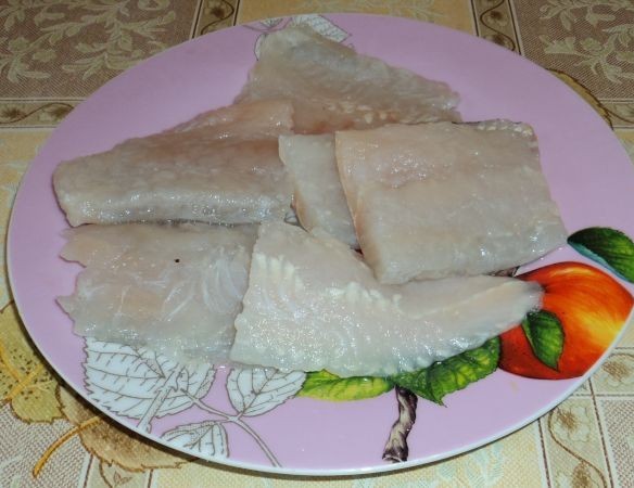 Рецепт Рыба отварная с соусом польским