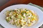 Пекинская капуста с курицей и огурцом