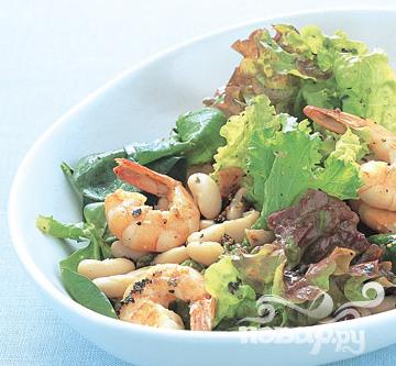 Рецепт Салат с креветками и фасолью