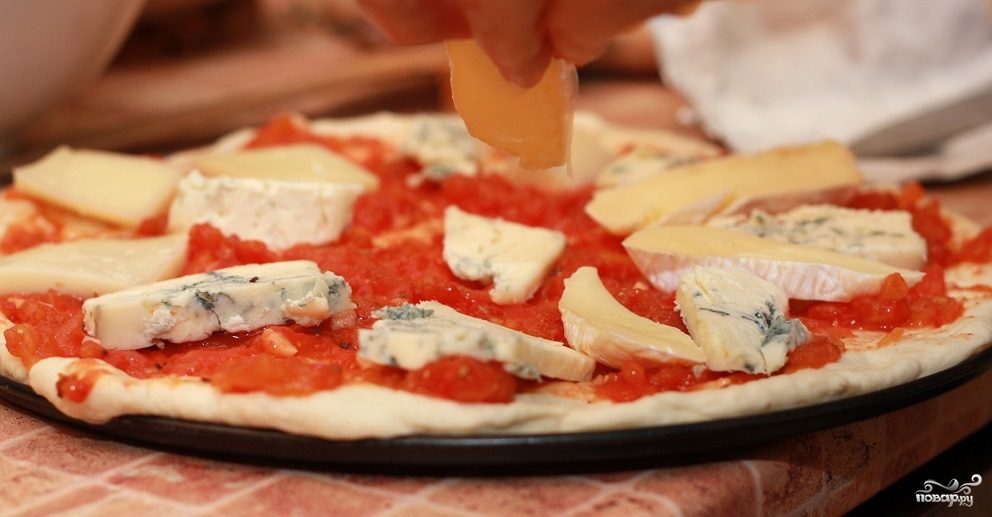 Рецепт Пицца с сыром "Дор блю"