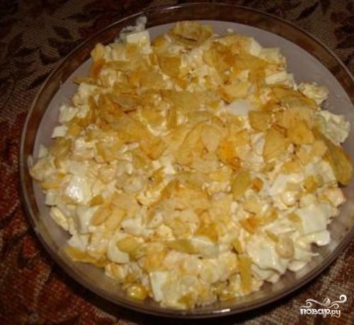 Рецепт Салат с чипсами