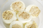 Яйца, фаршированные рисом