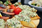 Бутерброды с печенью трески и яйцами
