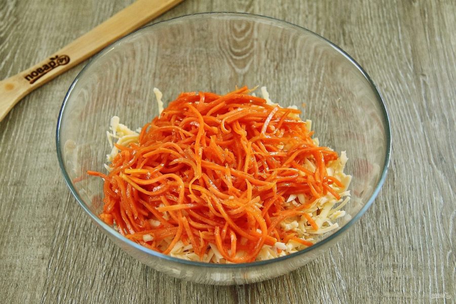 Салат лисичка с корейской морковкой и курицей рецепт с фото