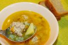 Рассольник с фрикадельками и чечевицей