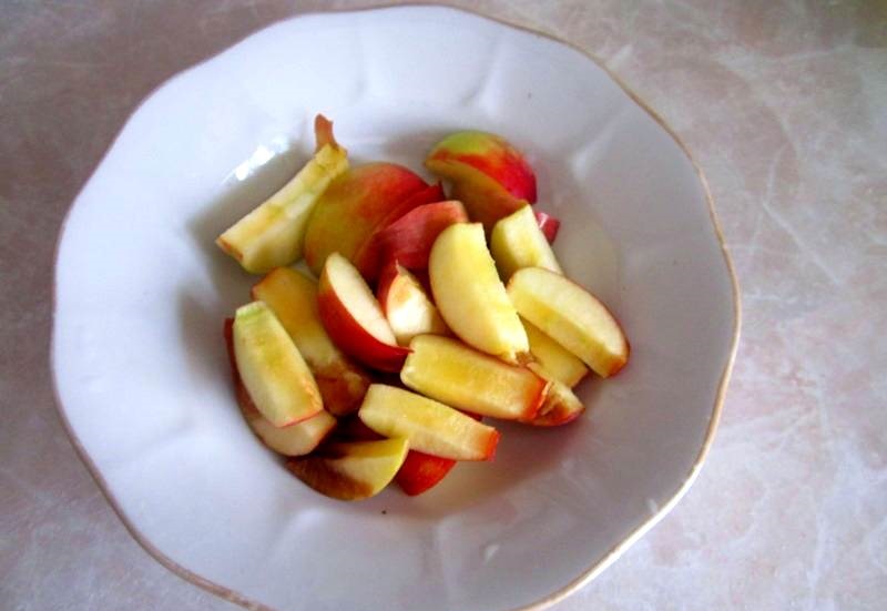 Рецепт Яблочная шарлотка на скорую руку