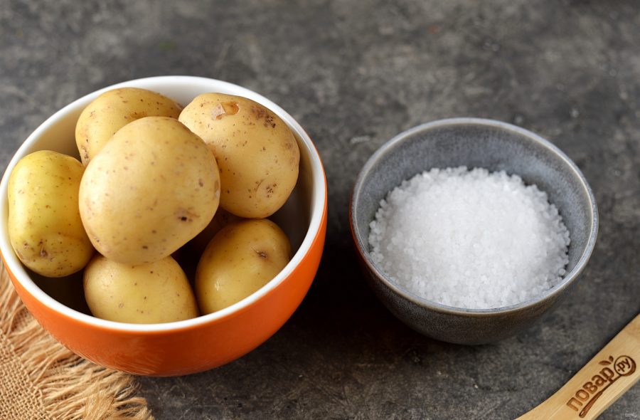 Картошка в соленой воде. Соленая картофель. Картофель с солью. Засоленная картошка. Картофель с апельсином.