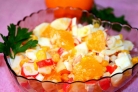Крабовый салат с апельсинами