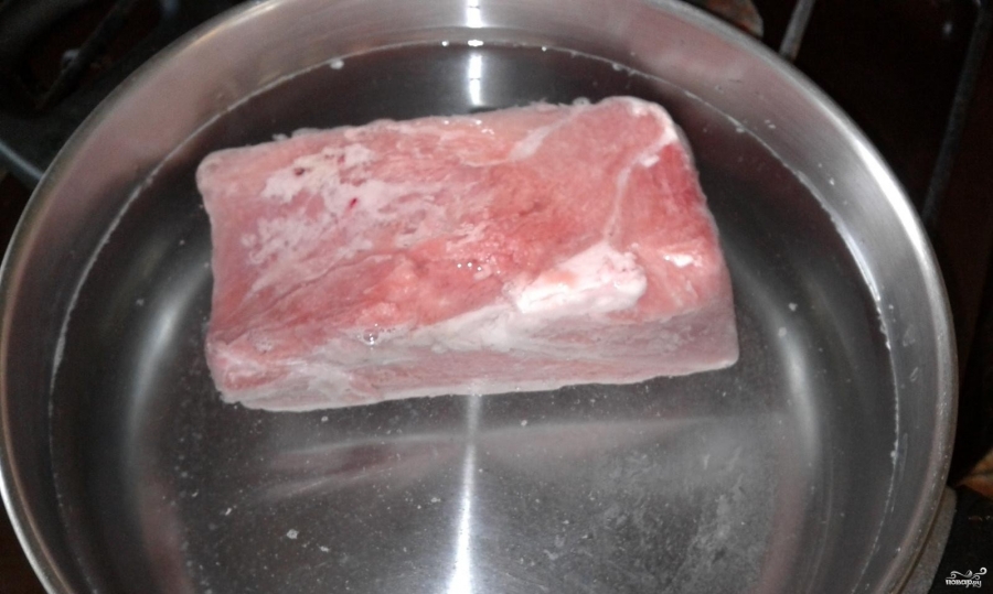Мясо в кипящую или холодную воду