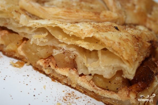 Рецепт Слоеный пирог с яблоками