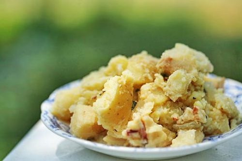 Рецепт Салат с яблоками и картофелем