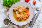 Тушеная курица в банке