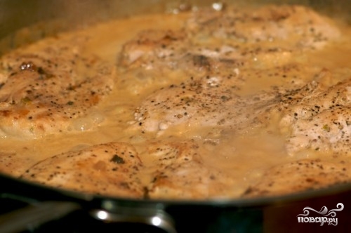 Рецепт Курица в сливочно-сырном соусе