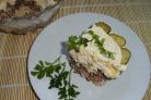 Салат из печени куриной слоями