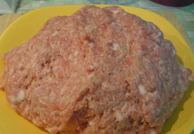 Рецепт Биточки мясные в сметанном соусе в духовке