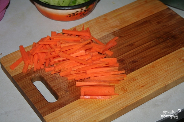 Свиная поджарка с луком и морковью