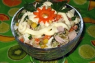 Салат "Оливье" с кукурузой