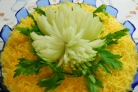 Салат с курицей Хризантема