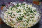 Крабовый салат с огурцом и кукурузой