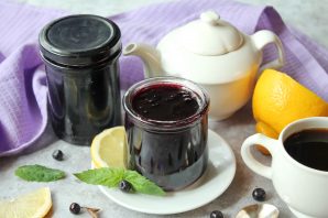 Варенье из черники с лимоном