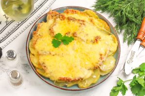 Мясо по-французски в аэрогриле