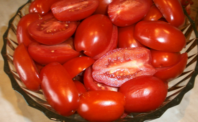 Рецепт Аджика с хреном и помидорами