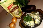 Лучший рецепт салата с баклажанами, яйцом и майонезом "Махеевъ"