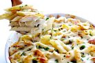 Паста "Альфредо" с курицей, запеченная