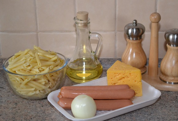 Рецепт Макароны с сосиской в духовке