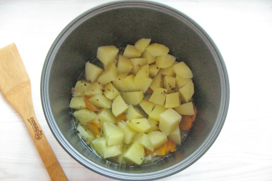 Филе судака с картофелем в мультиварке