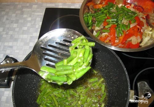 Говядина по-китайски с овощами