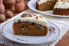 Морковный пирог с орехами